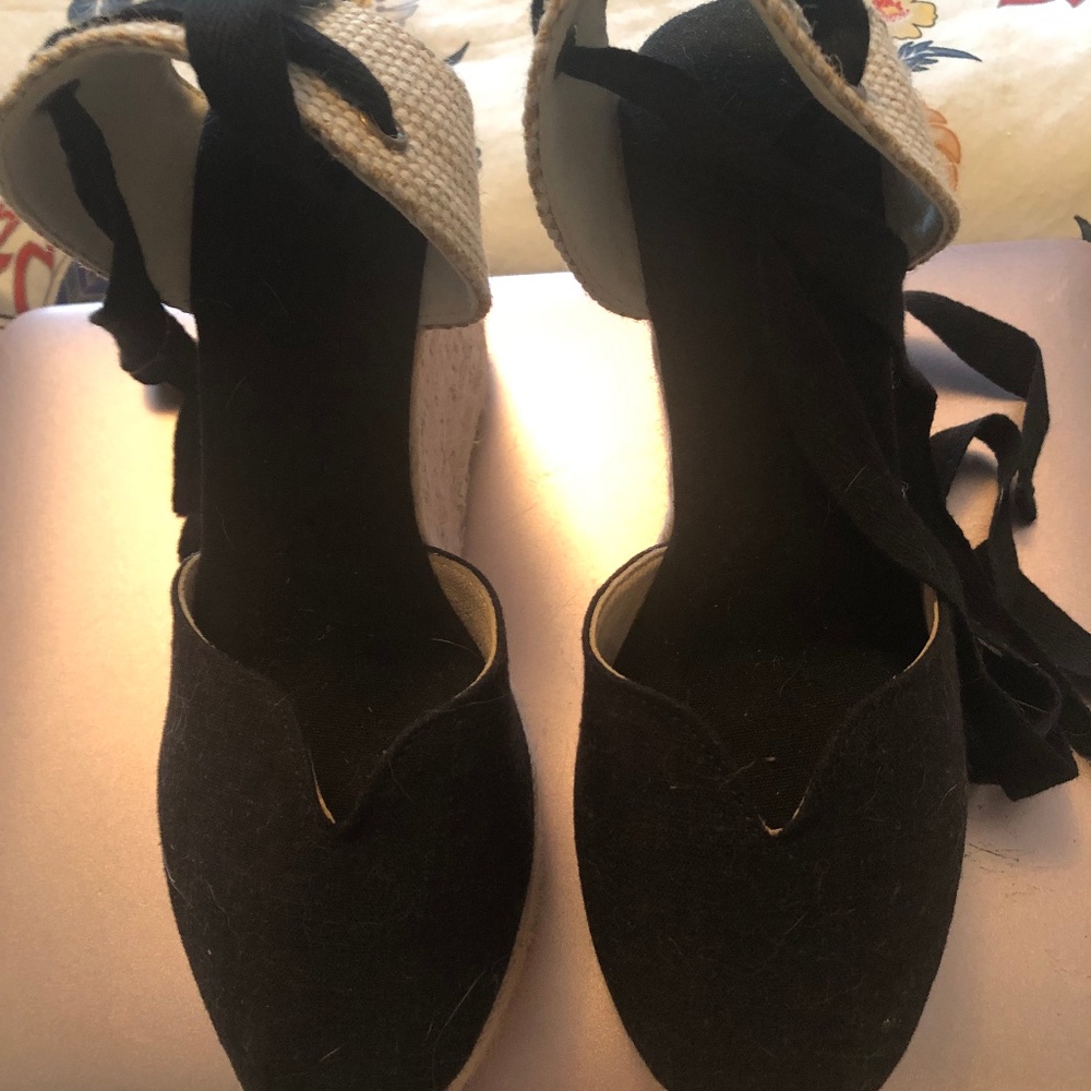 Black Wedge Shoes